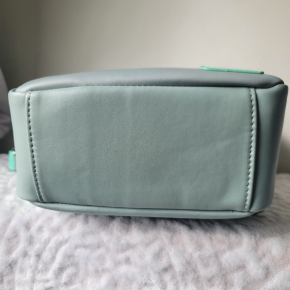 Funko Baby Yoda Backpack Star Wars Mandalotian The Child Mini Backpack NWT - Picture 6 of 13